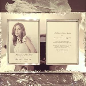 Royal Doulton Wedding Frame 💐